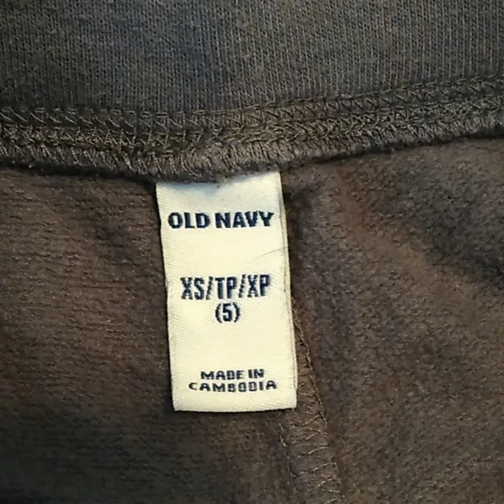 8/$20 Old Navy at 5 Girls Sweatpants